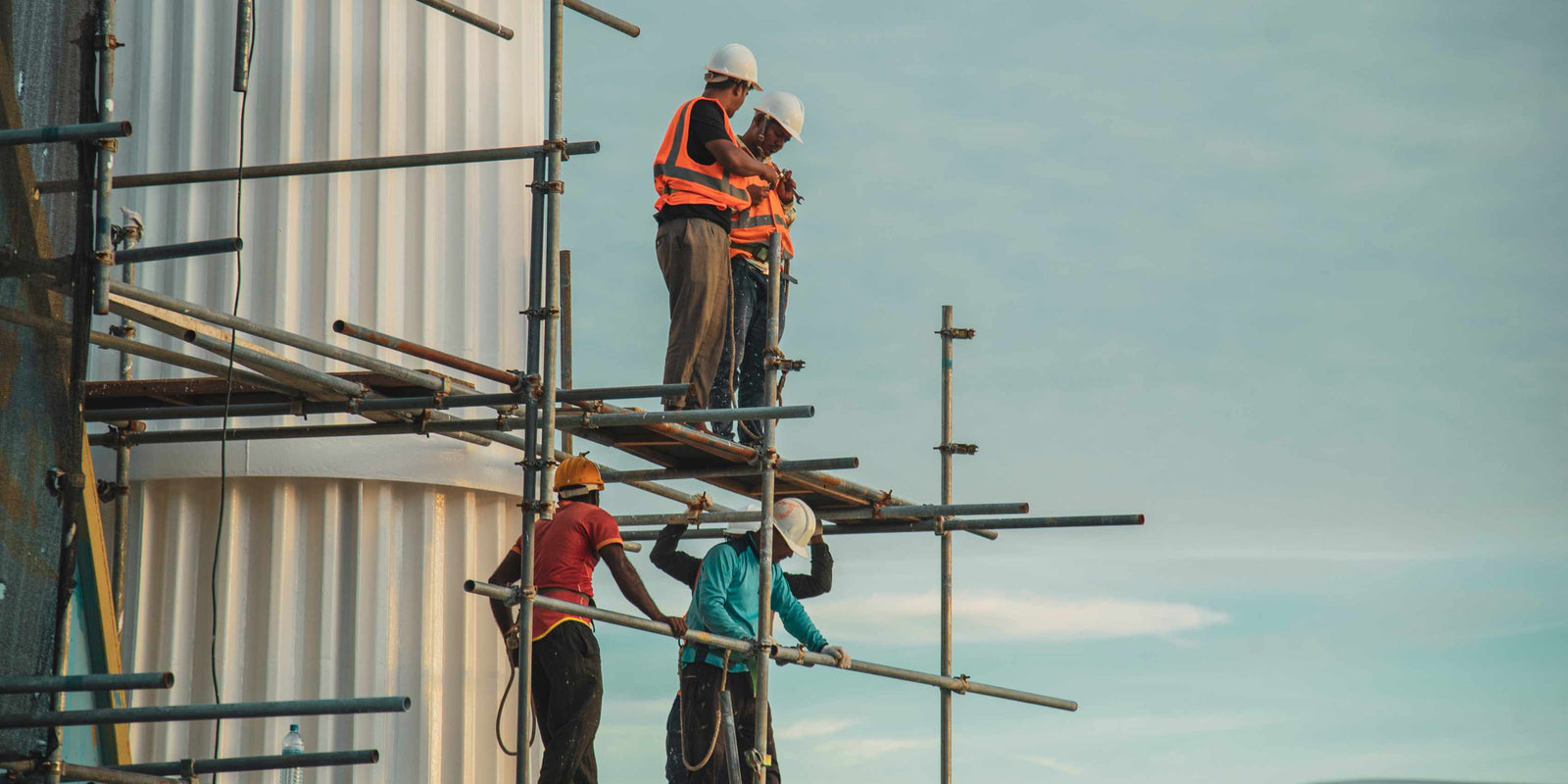Creating a Positive Work Culture: Building Team Morale Among Tradie Crews