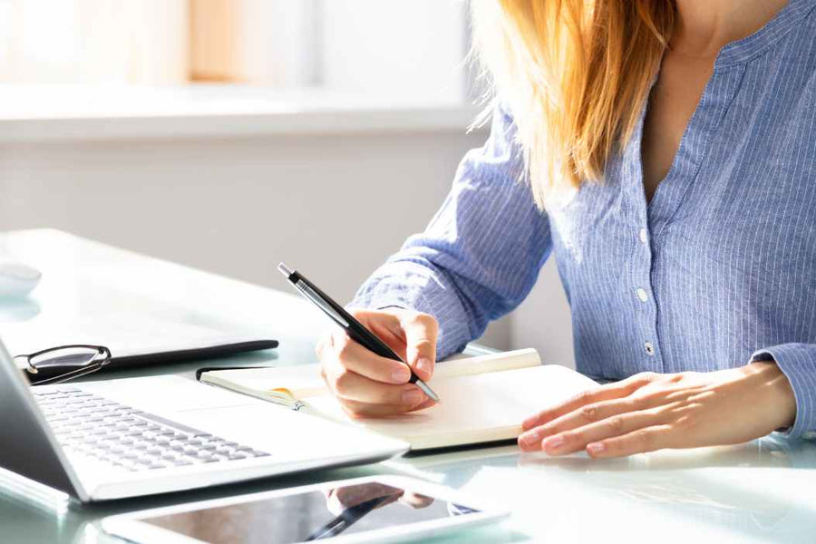 Why Handwritten Reflection Still Matters in a Digital World