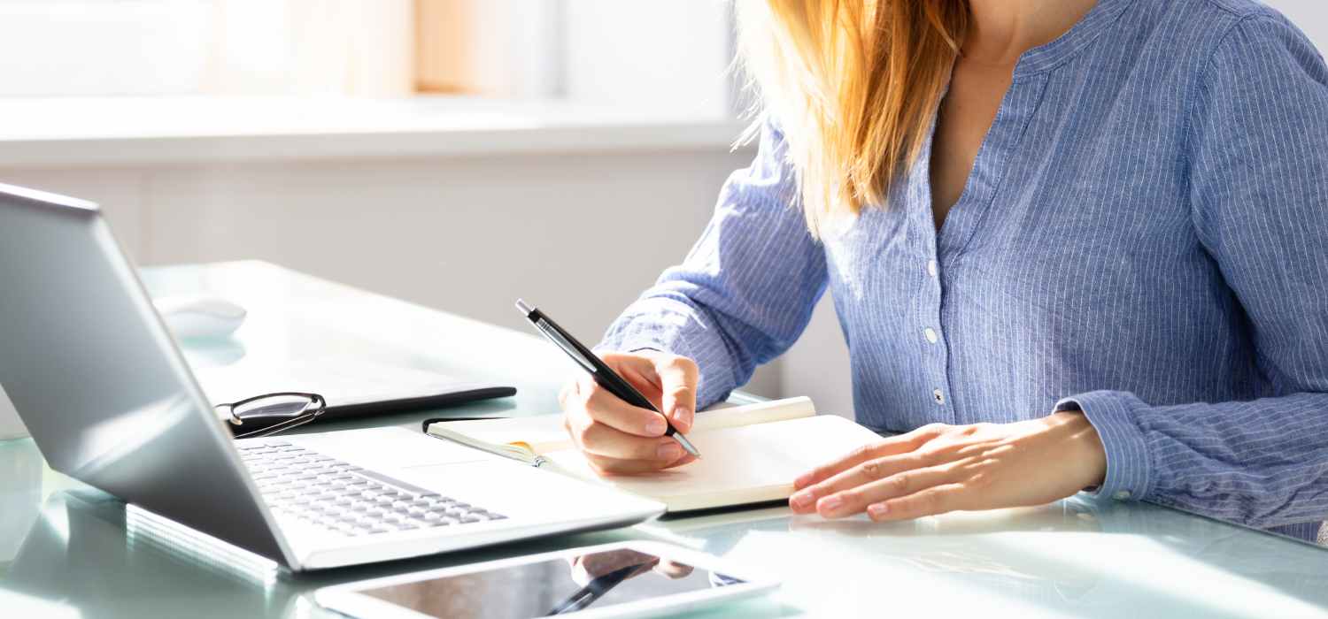 Why Handwritten Reflection Still Matters in a Digital World
