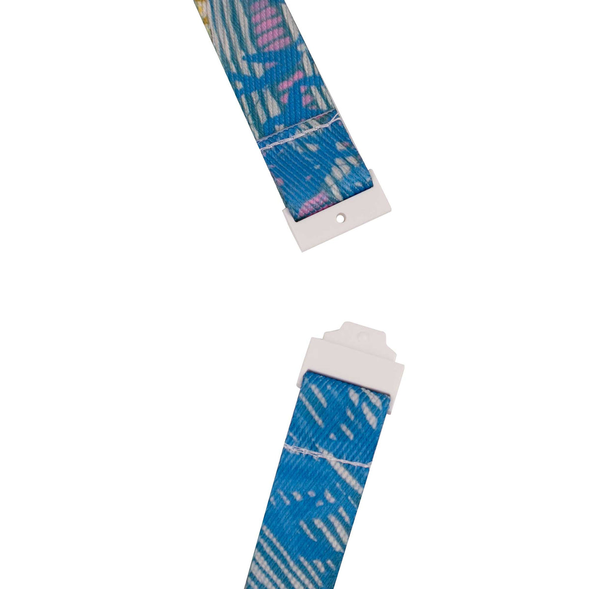 Simple and strong clip to attach to your neck